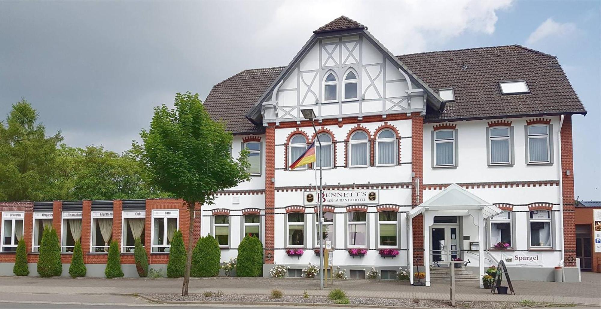 Bennetts Restaurant Und Hotel Wittingen Exterior foto